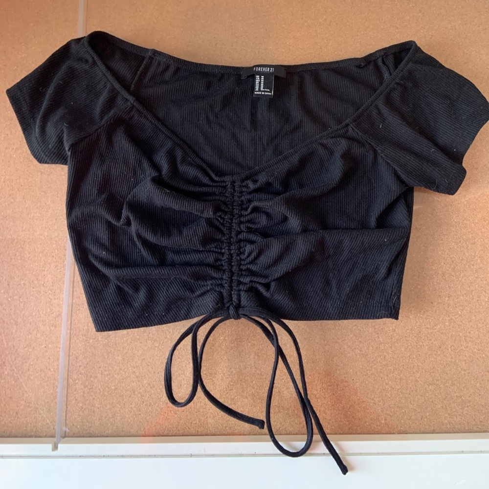 Forever 21 Black Cropped Top